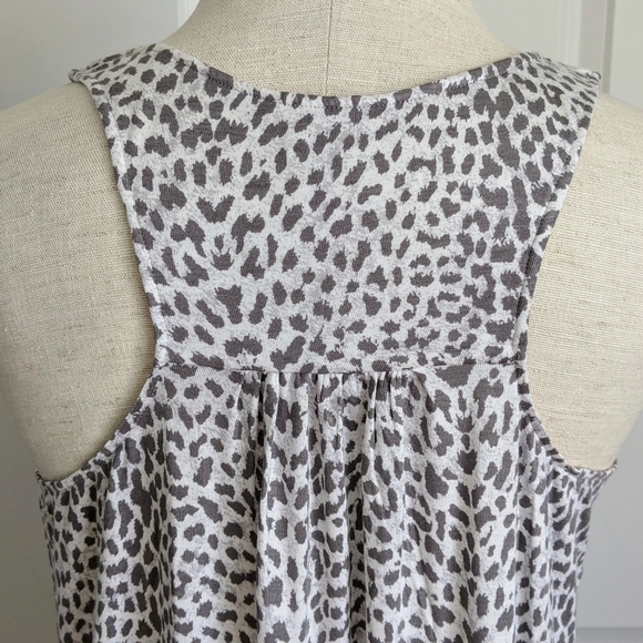 Room Service Sleep Shirt Chemise Sleeveless Animal Print Grey White M NWT - Picture 6 of 10